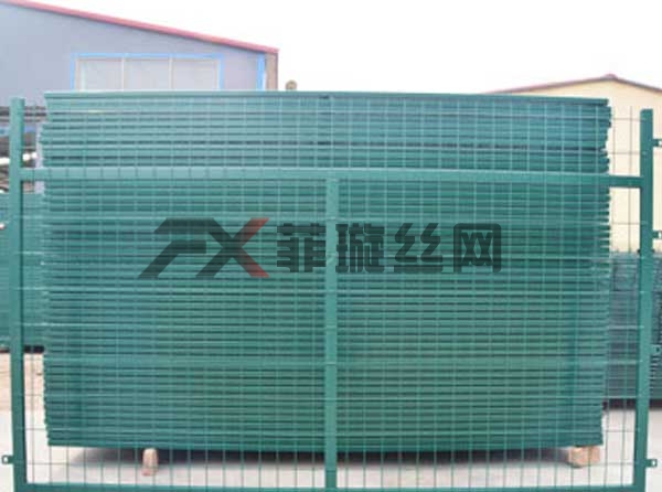 貴州金屬網片防護柵欄銷售